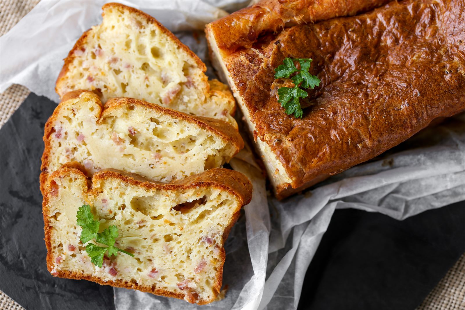 Cake au Comté & jambon